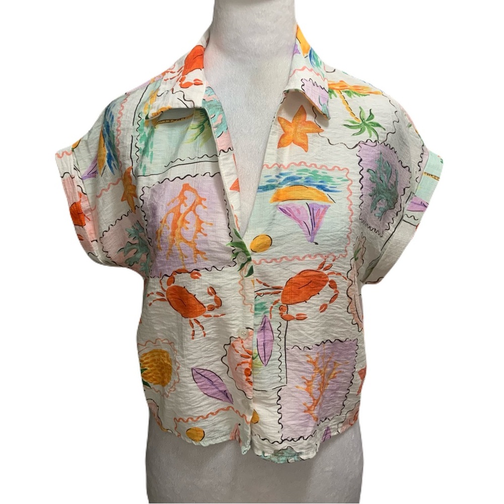 Tarlynn Vibrant Sea Life Pineapple Print Medium Women's Blouse Vacation Resort